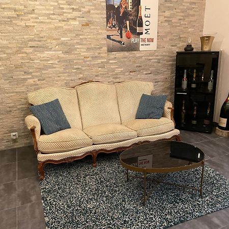 Champagne Therapie: Appartement Cosy Chic, Épernay Exteriör bild